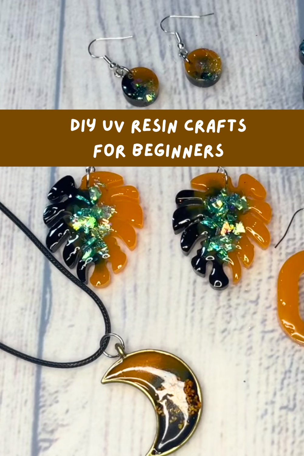 DIY UV resin jewelry for beginners using starter kit